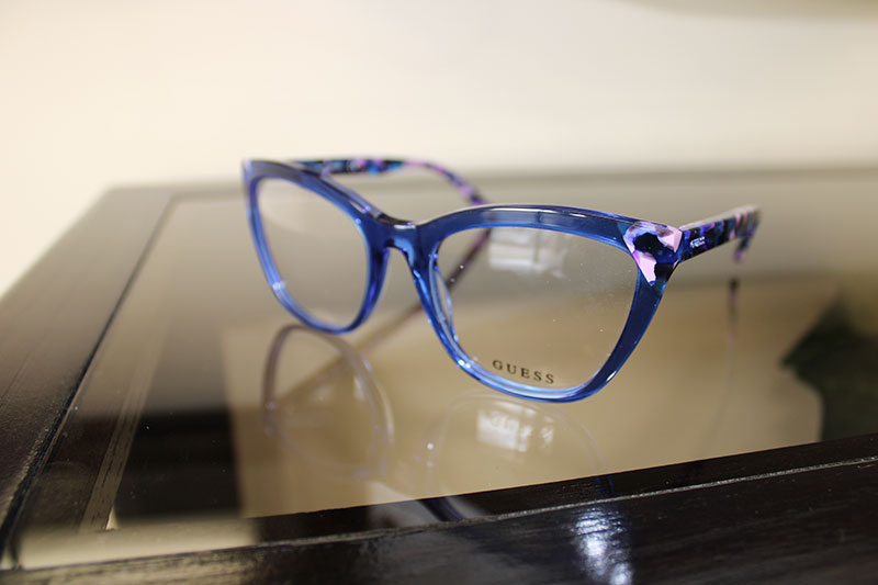 Guess Frames in Chandler, AZ Desert Family Eye Care and Reed Family Vision Center